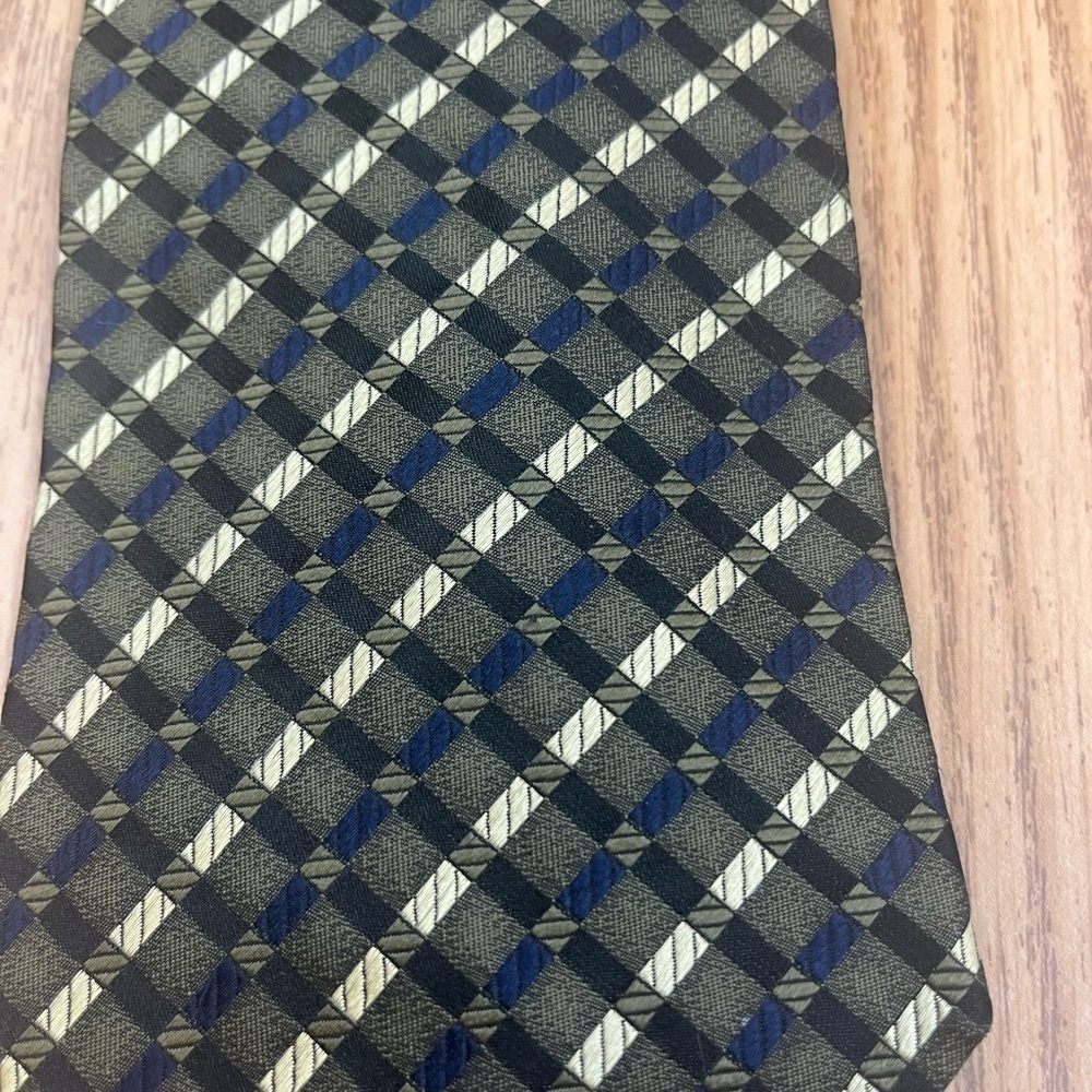 Henry Grethel silk made in USA Tie - Picture 3 of 5